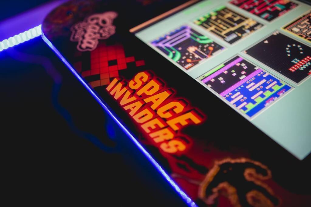 Games And Movies Lounge 7 Bed City Centre Apartment Newcastle upon Tyne Exteriér fotografie