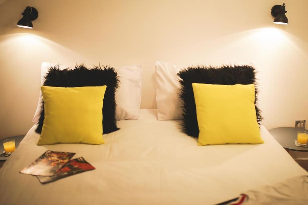Games And Movies Lounge 7 Bed City Centre Apartment Newcastle upon Tyne Exteriér fotografie